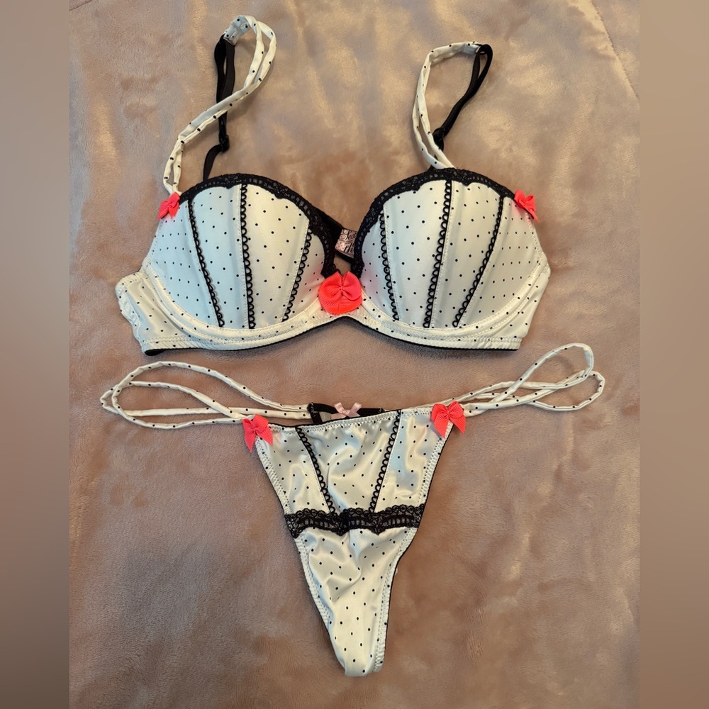 Victoria's Secret Black and White Bra and V-string Lingerie Set Pink Bow Detail